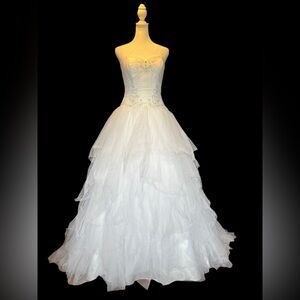 Size 4 Jewel by David’s Bridal Wedding Gown